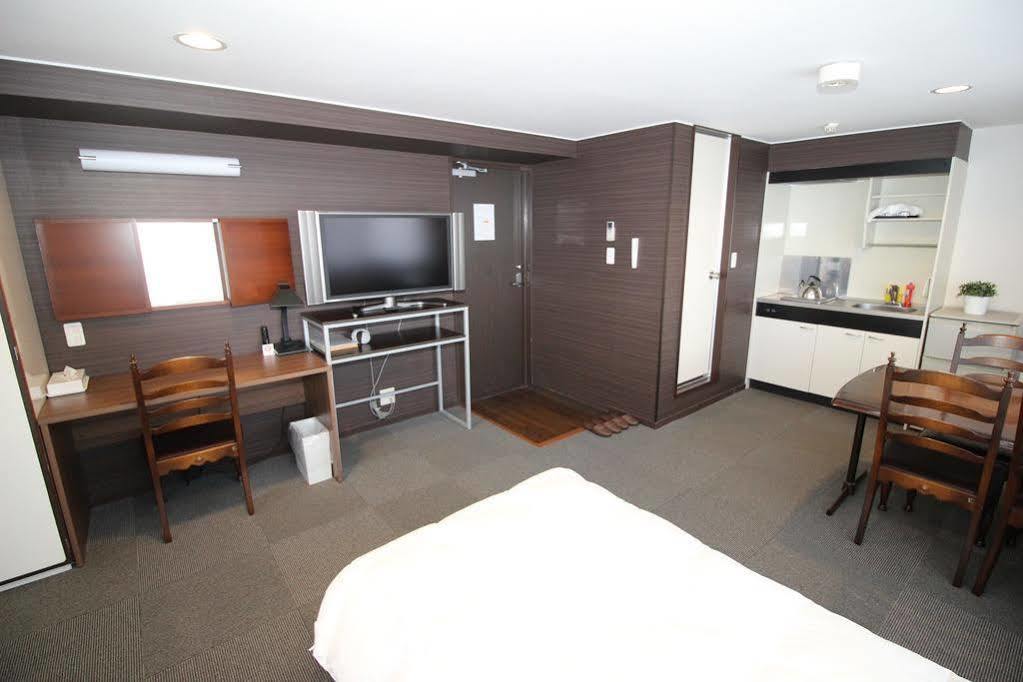 Hotel Chrysantheme Kyoto Ngoại thất bức ảnh